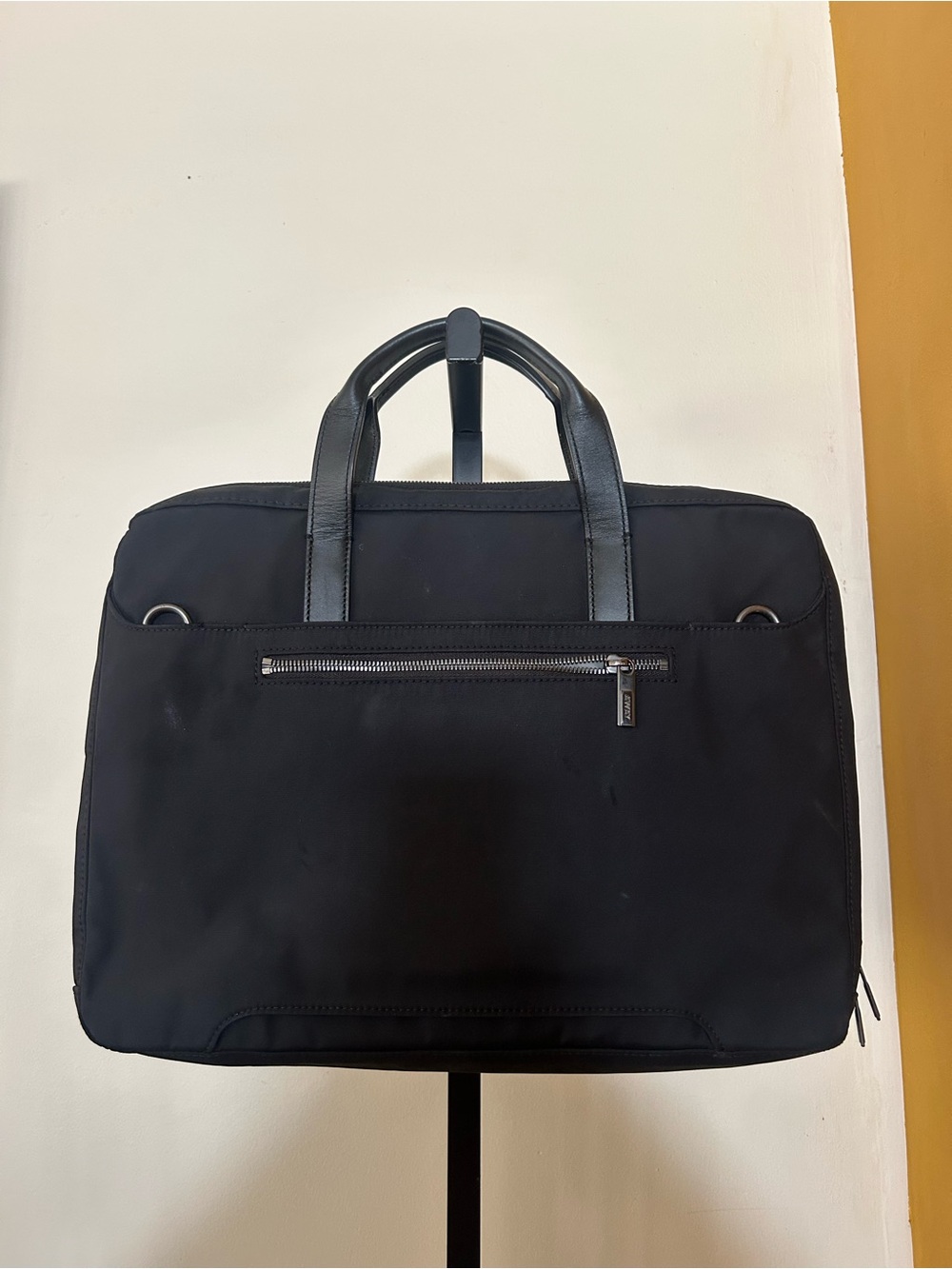 Away Laptop Bag Travel Briefcase Top Handles Black Business Career - Picture 5 of 9